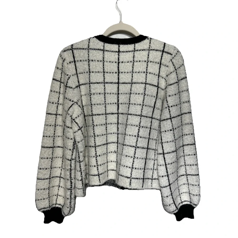 Express plaid novelty